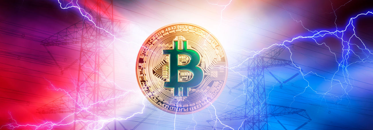 drawing of a bitcoin coin with a bolt of lightning going through the B and Lightning Bitcoin written below on a white background